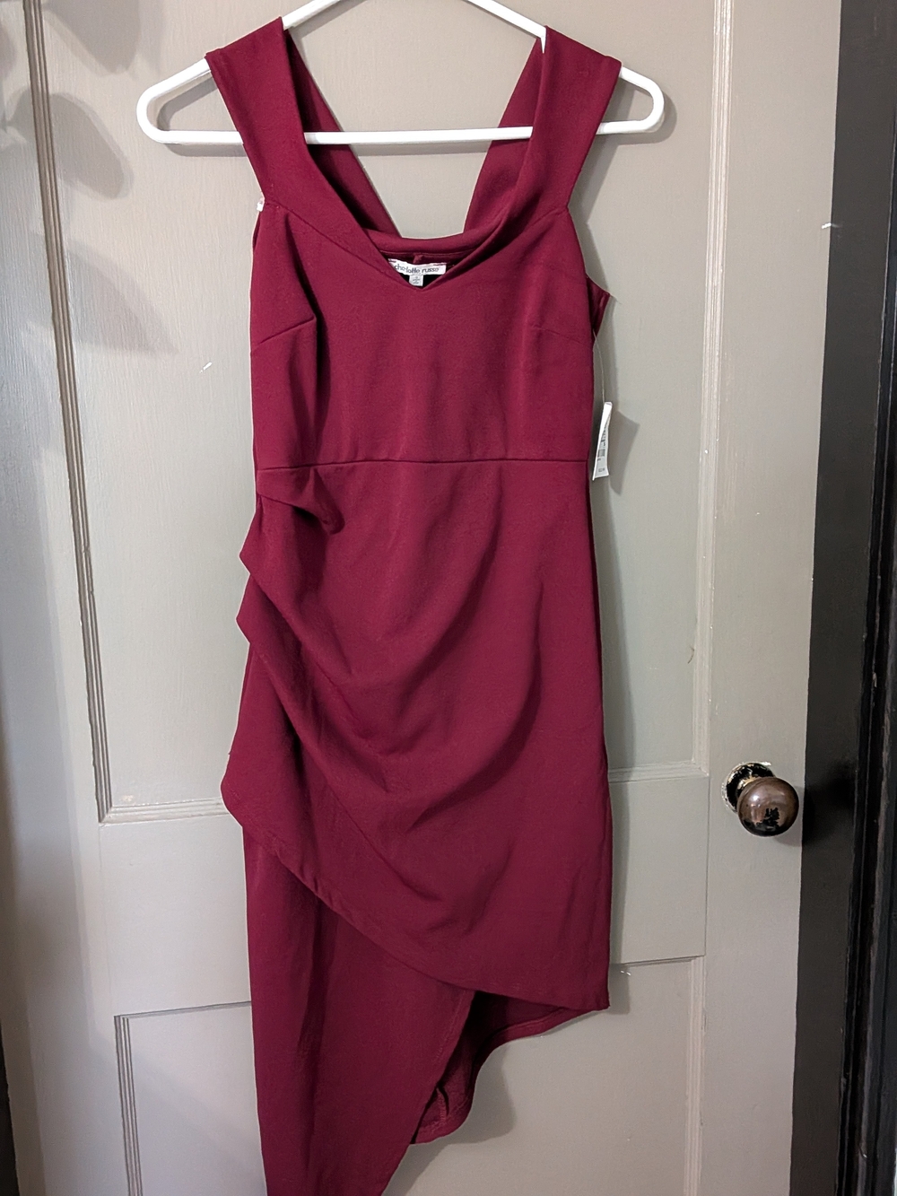 Charlotte Russe V0034414 Asymmetrical Dress in Burgundy Size Small NWT